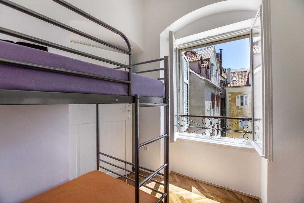 Downtown Hostel Split Eksteriør bilde